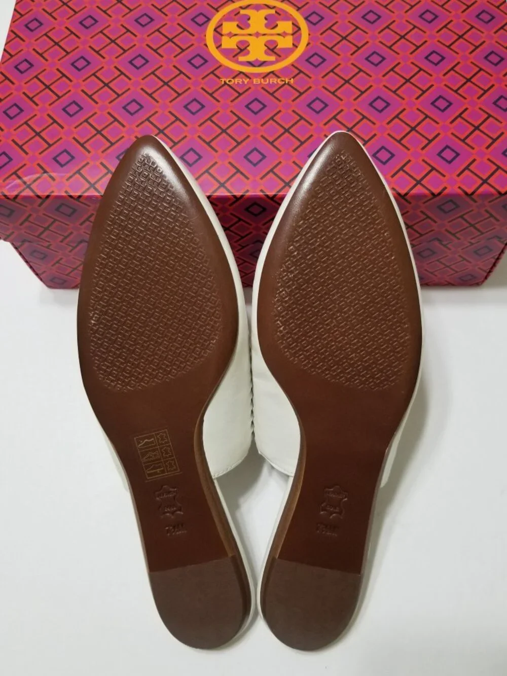 Tory Burch new box